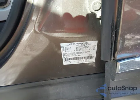 2015 Ford Explorer Xlt z USA, uszkodzony, nr VIN 1FM5K8D86FGB37695